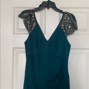 Xscape emerald green women’s formal dress ✨🟢